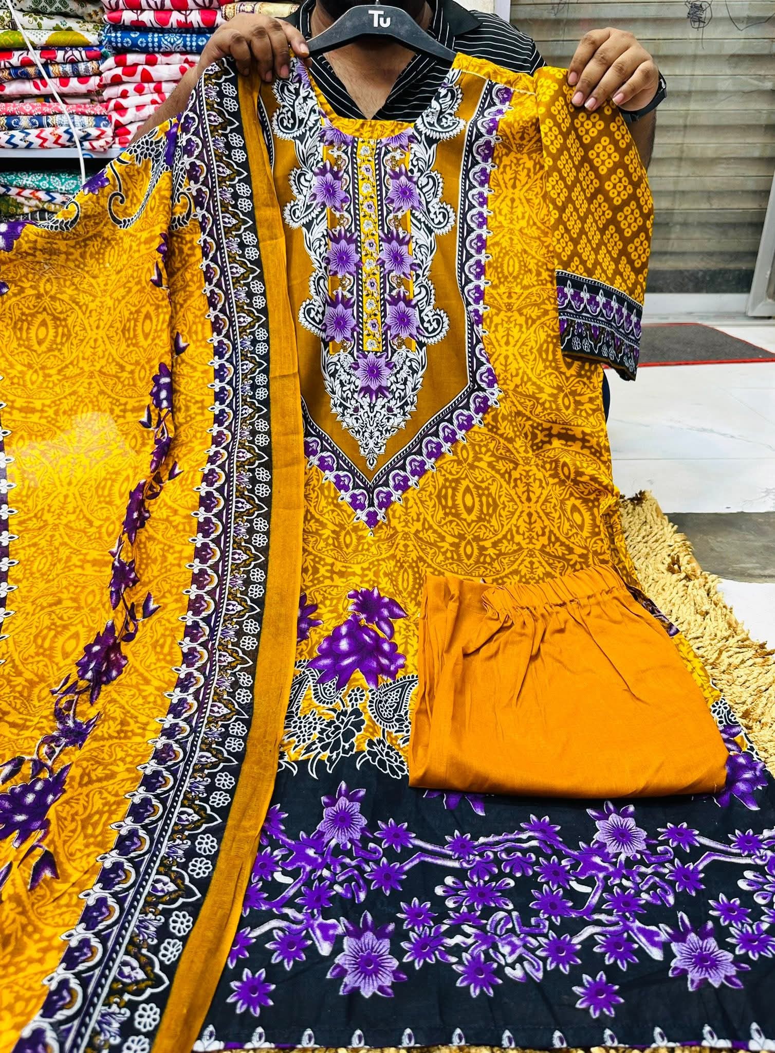 প্রিমিয়াম কোয়ালিটি রেডিমেড সুতির থ্রি-পিস।