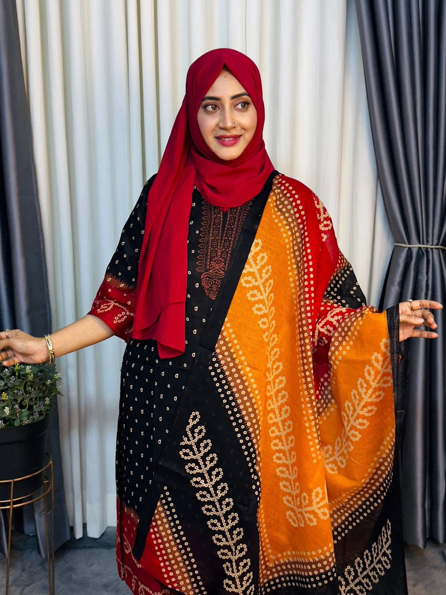 প্রিমিয়াম কোয়ালিটি রেডিমেড সুতির থ্রি-পিস।